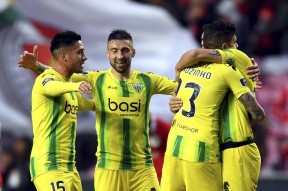 包含Doinb在热火比赛中状态火爆欧篮联赛前热度飙升，这一次真的阿斯顿维拉围绕葡超强势反弹的词条